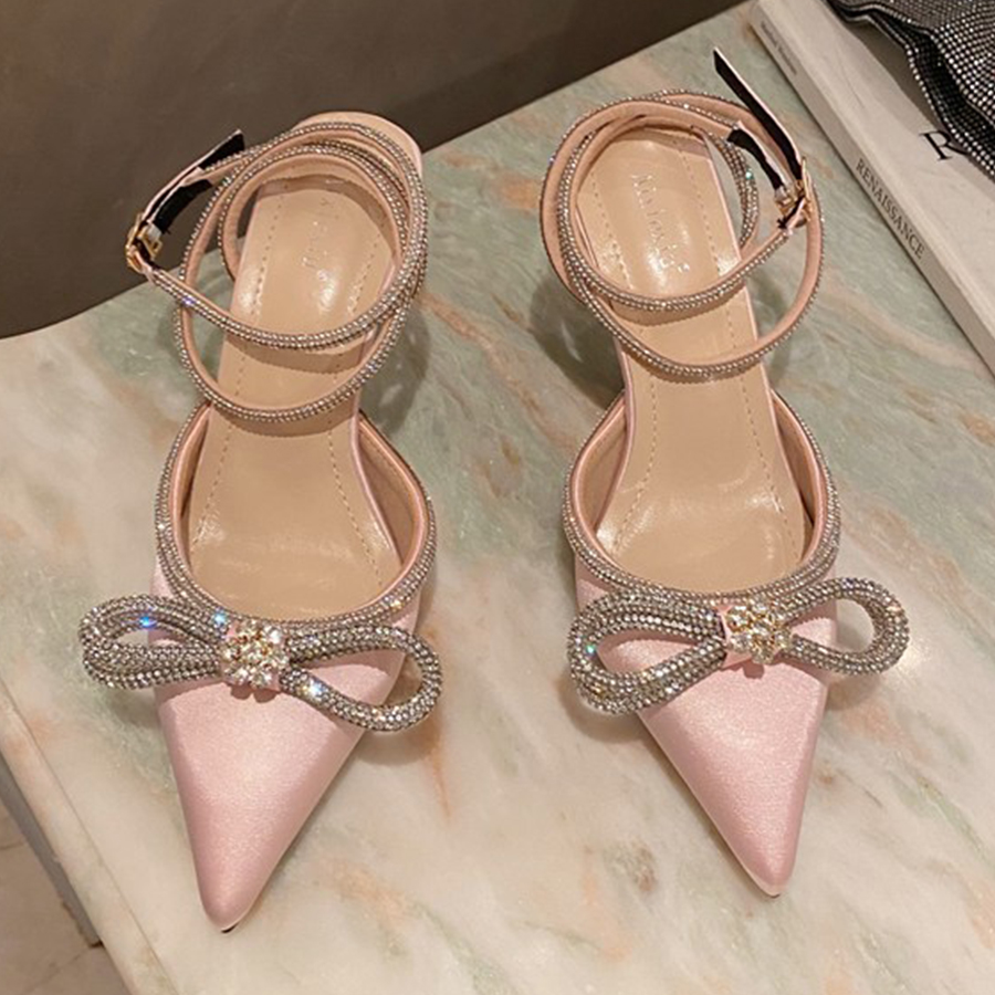 Women'S Fashion Korea - Modne damskie sandały z diamentową kokardką
